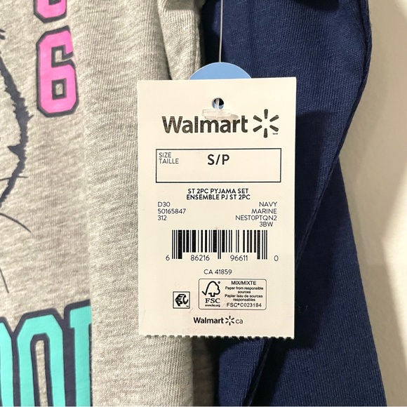 NEW Stranger Things Hawkins High School Pyjama Set (size XS & S) - Picture 3 of 3